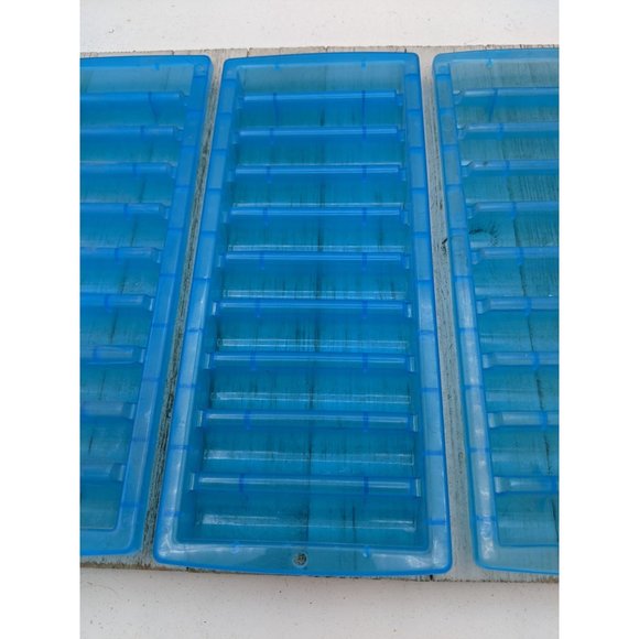 Water Sports Bottle Ice Cube Mold Tray Set of 3 Blue 3 3/4" by 3/4" - Picture 3 of 6